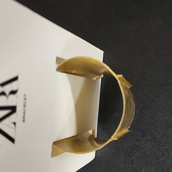 ZARA Metal Bracelet - Picture 7 of 9